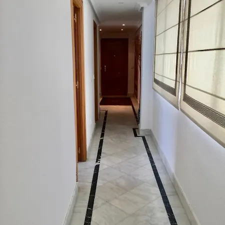 Zambomba Beachfront Penthouse Appartement *